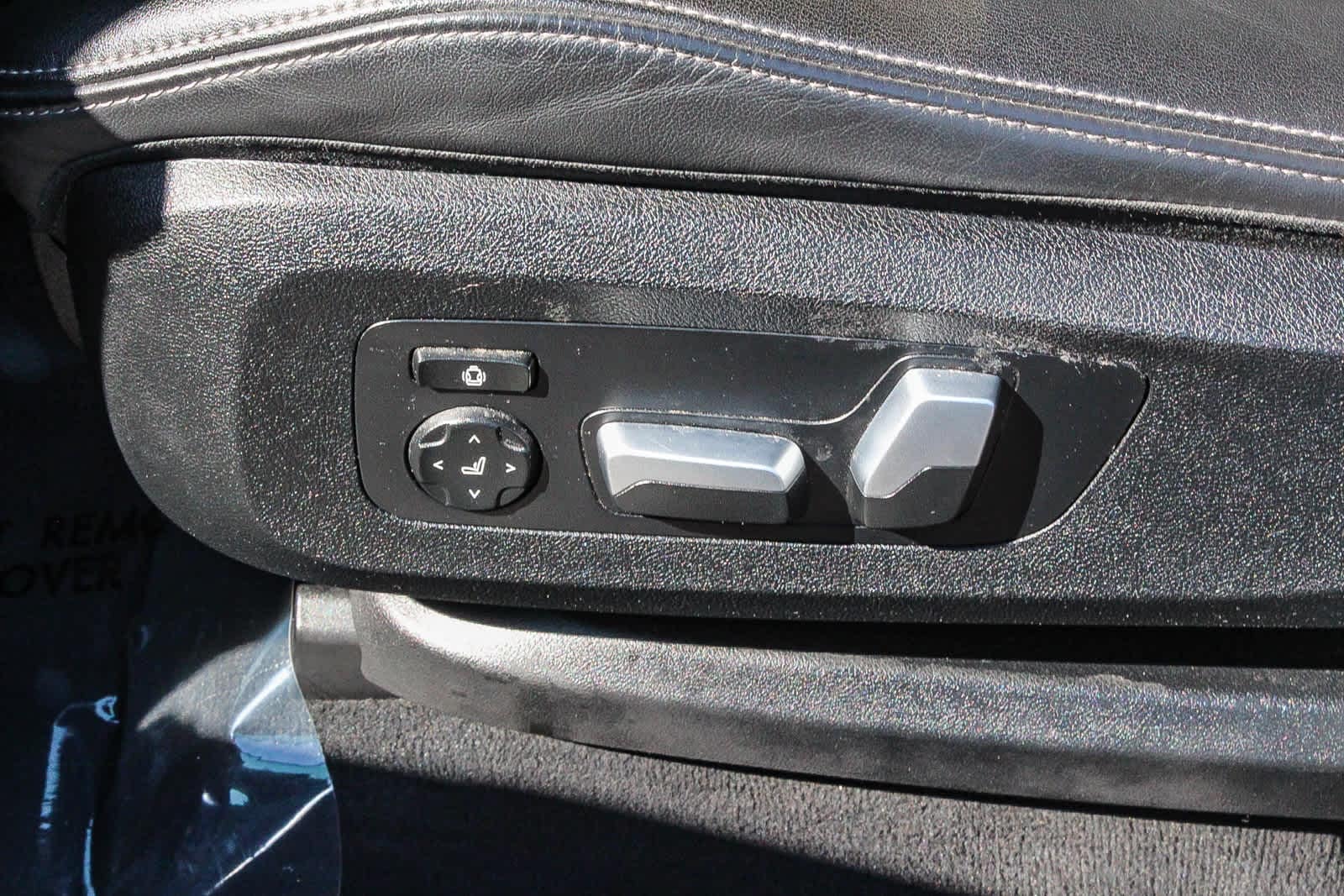 Thumbnail: 2023 BMW X5 - 21