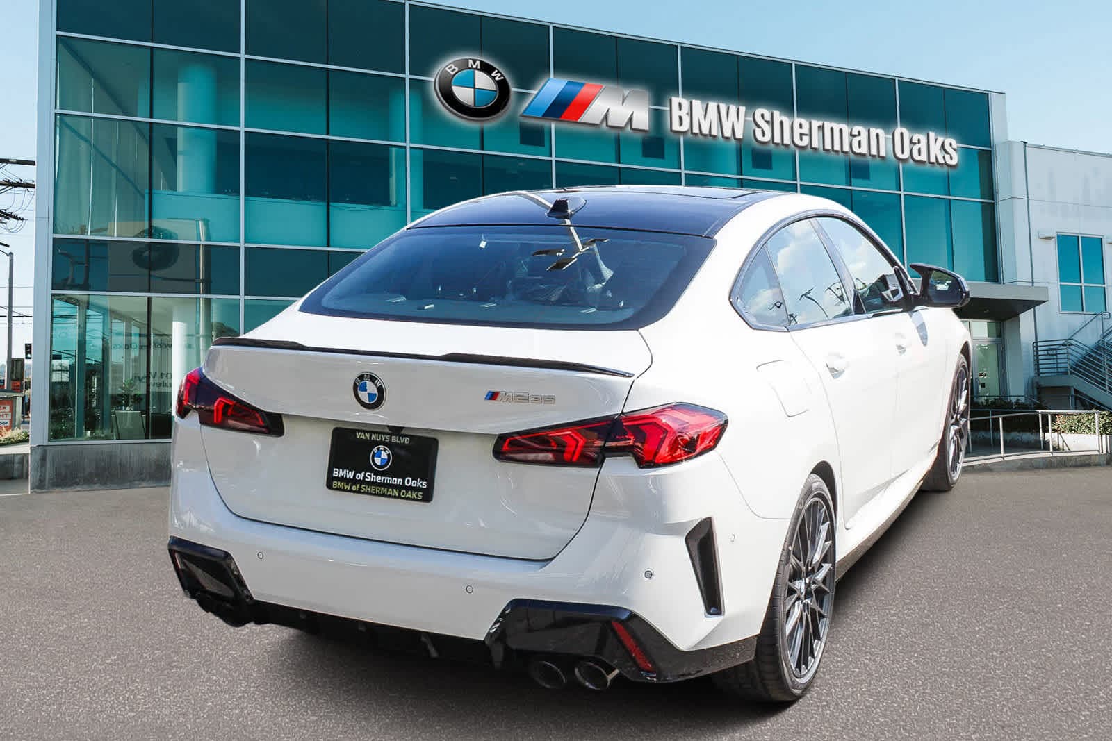Thumbnail: 2026 BMW 2 Series - 6