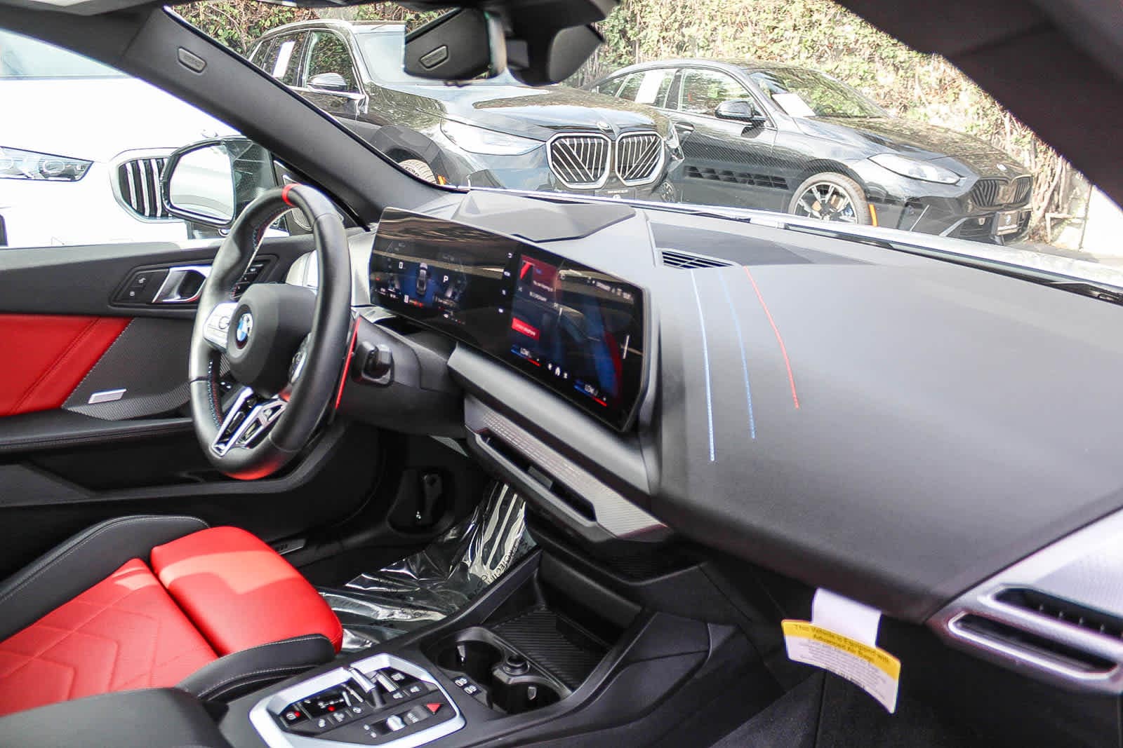 Thumbnail: 2025 BMW 2 Series - 16