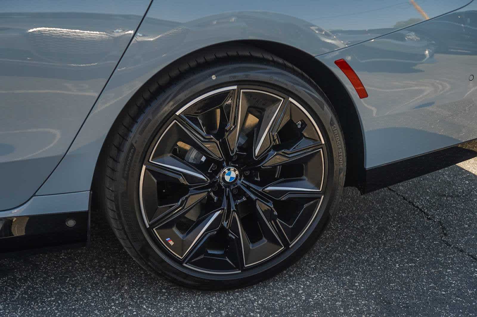 Thumbnail: 2026 BMW i7 - 11