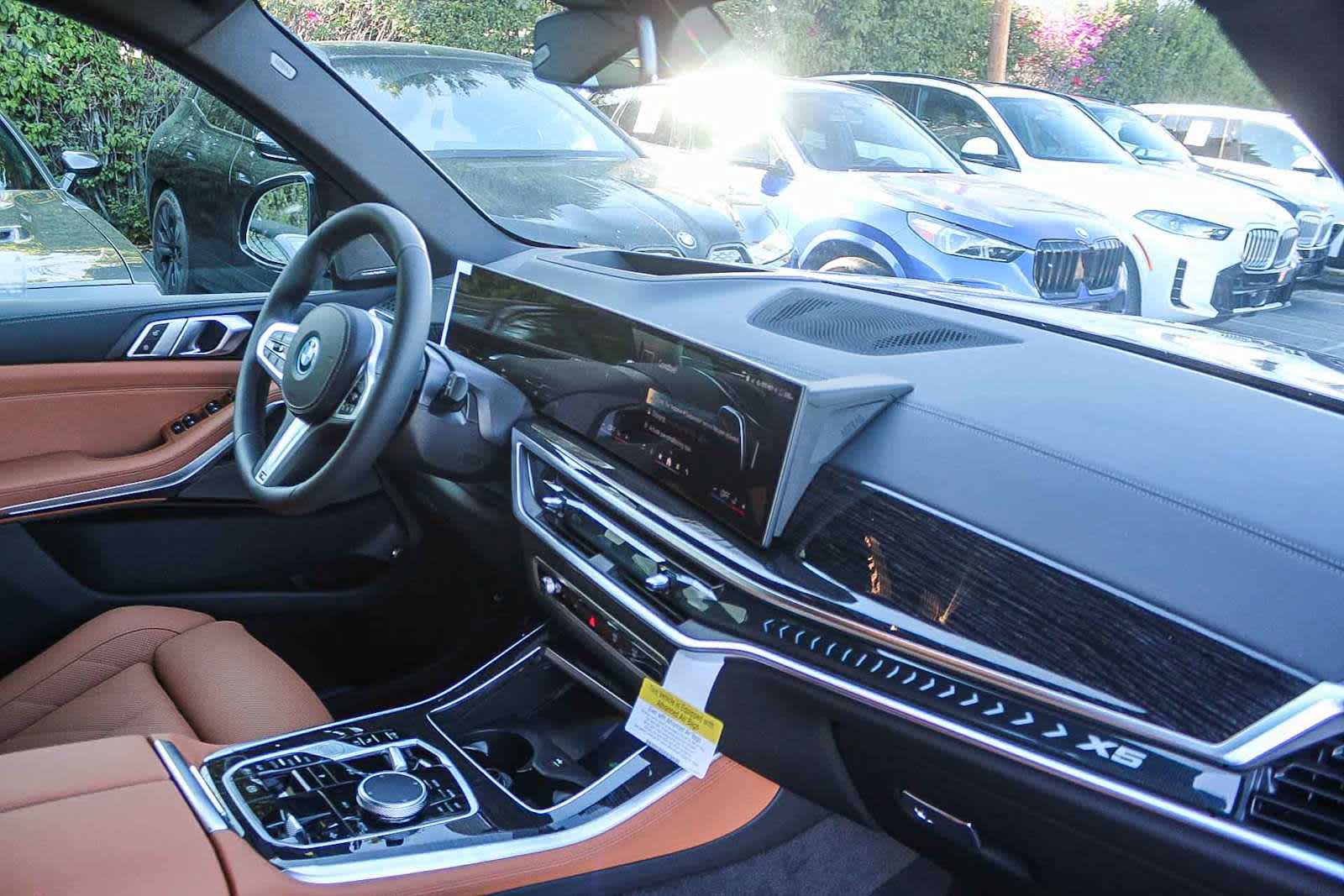 Thumbnail: 2026 BMW X5 - 16