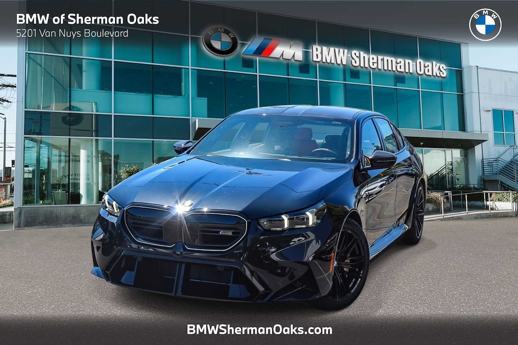 New 2026 BMW M5 Sedan