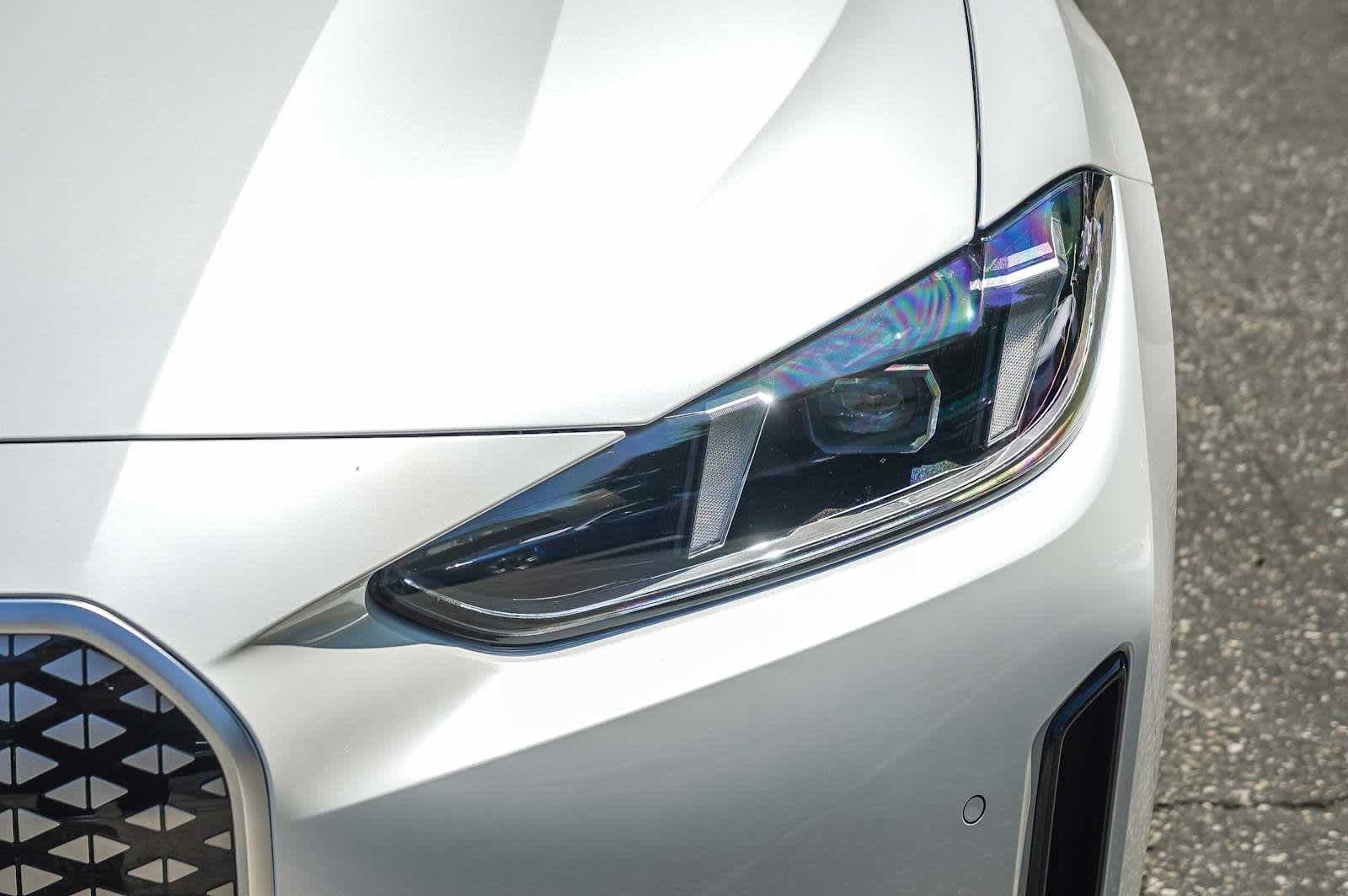 Thumbnail: 2026 BMW i4 - 8