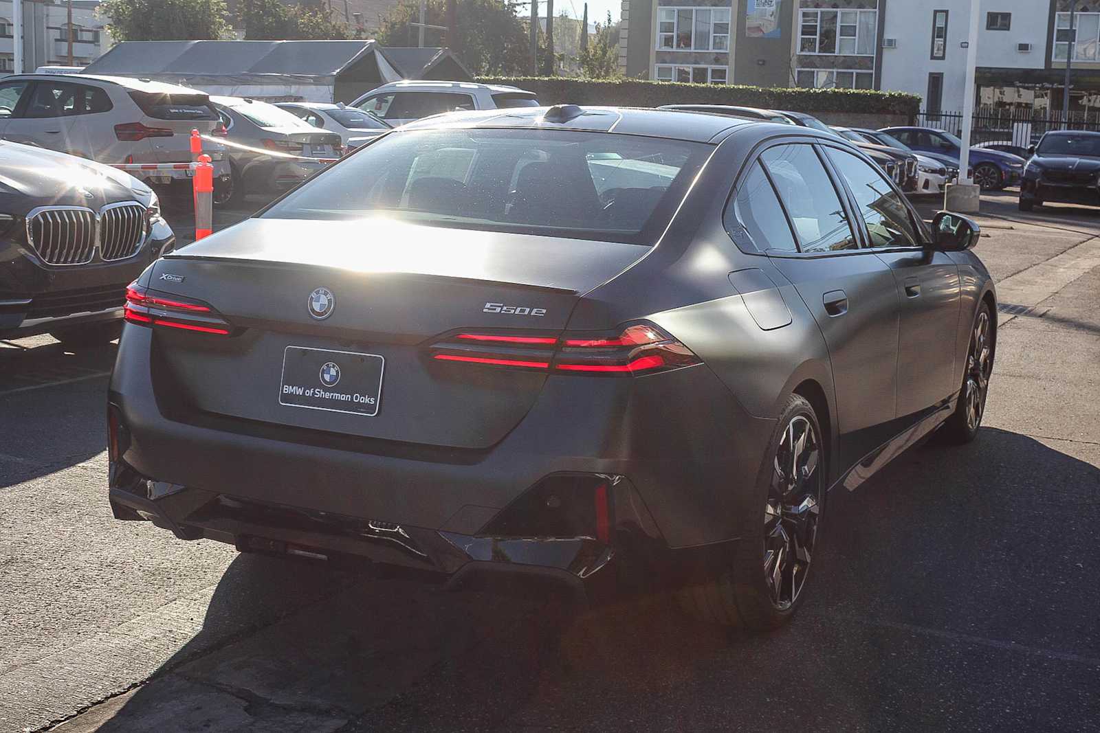 Thumbnail: 2026 BMW 5 Series - 4