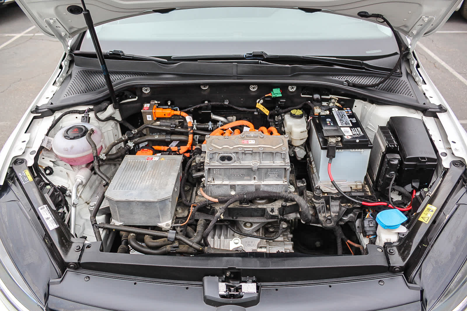 2019 Volkswagen e-Golf SE 26