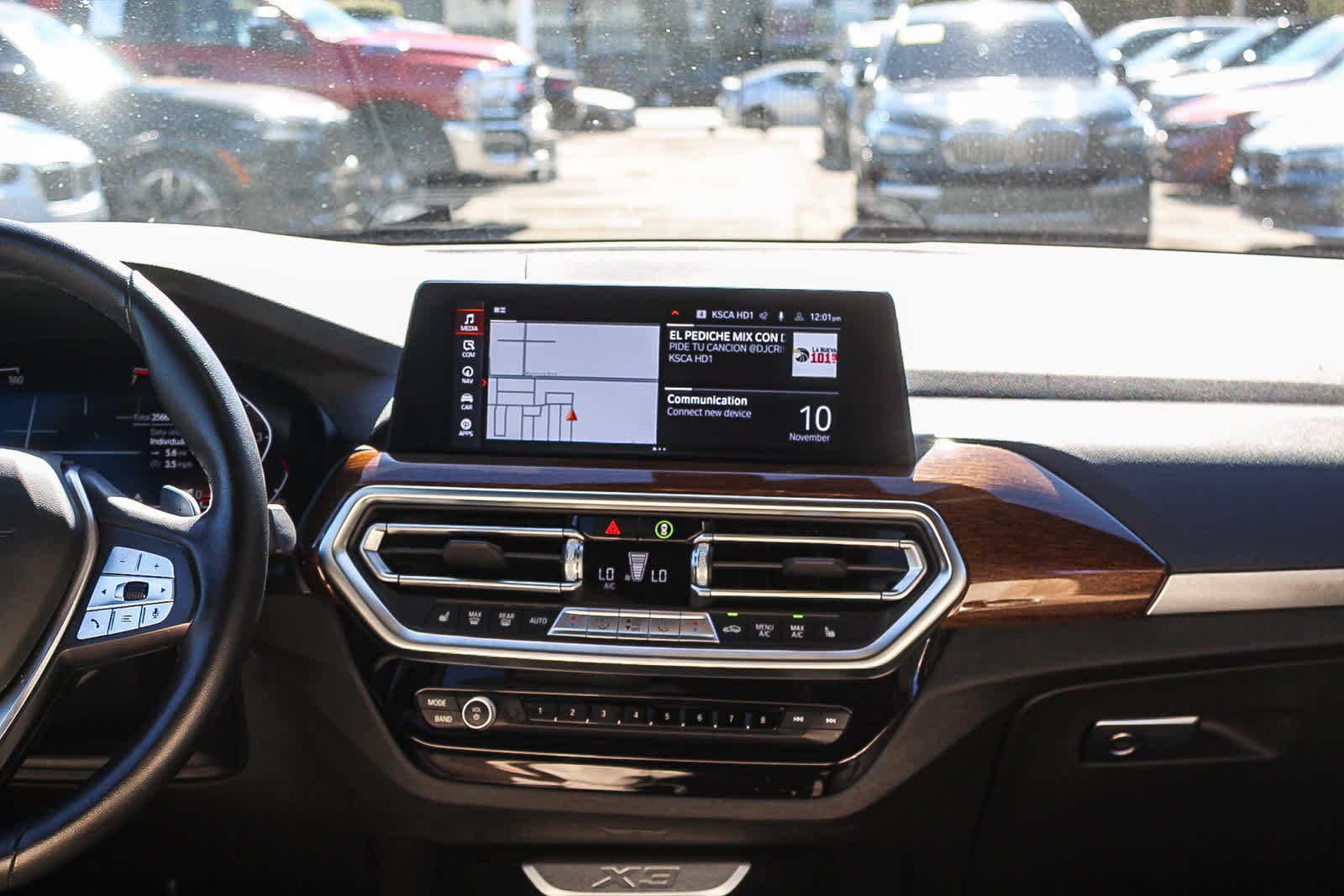 Thumbnail: 2023 BMW X3 - 13