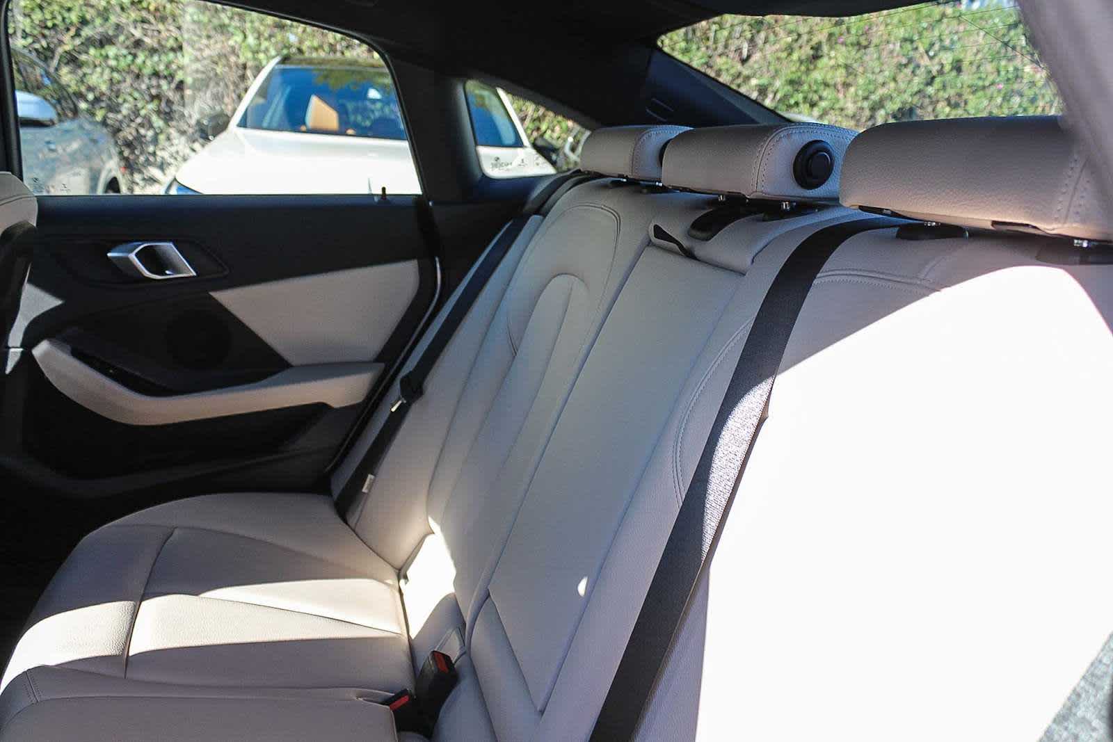 Thumbnail: 2023 BMW 2 Series - 18