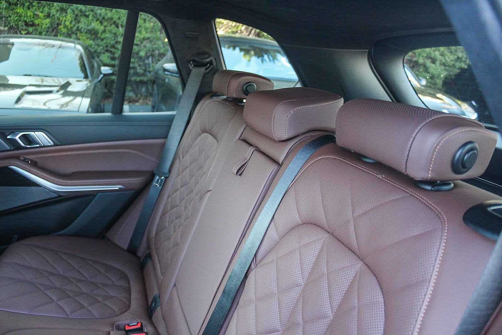 Thumbnail: 2026 BMW X5 - 18