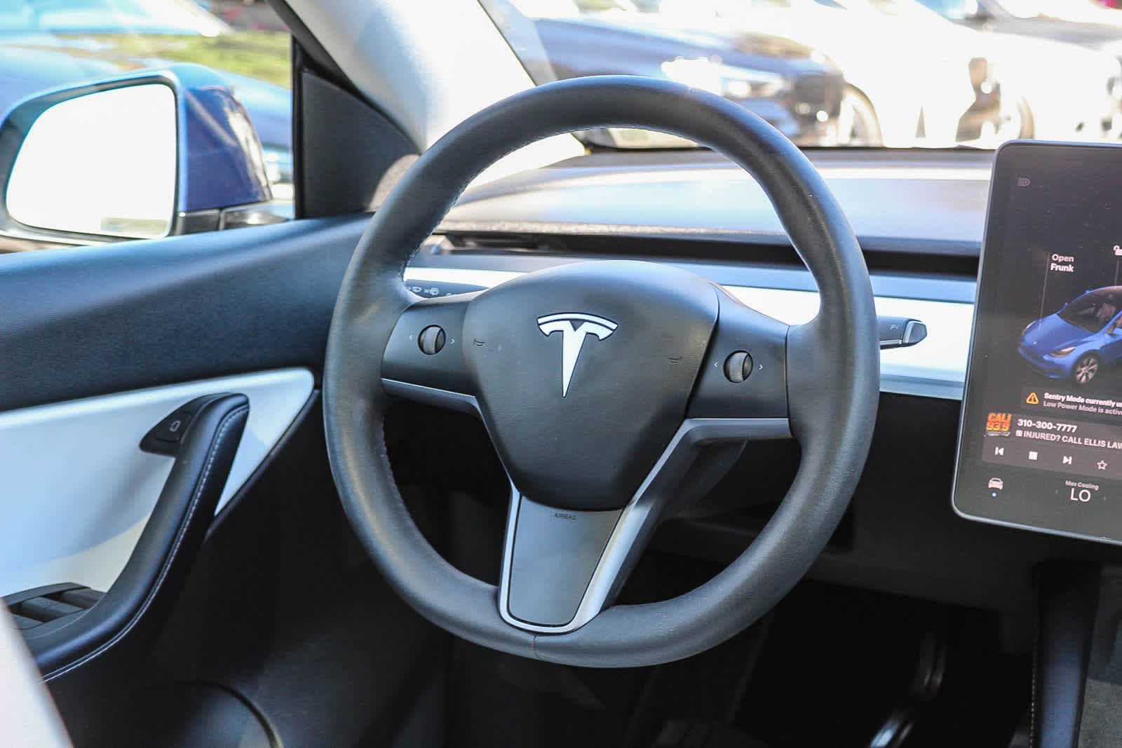 Thumbnail: 2022 Tesla Model Y - 15