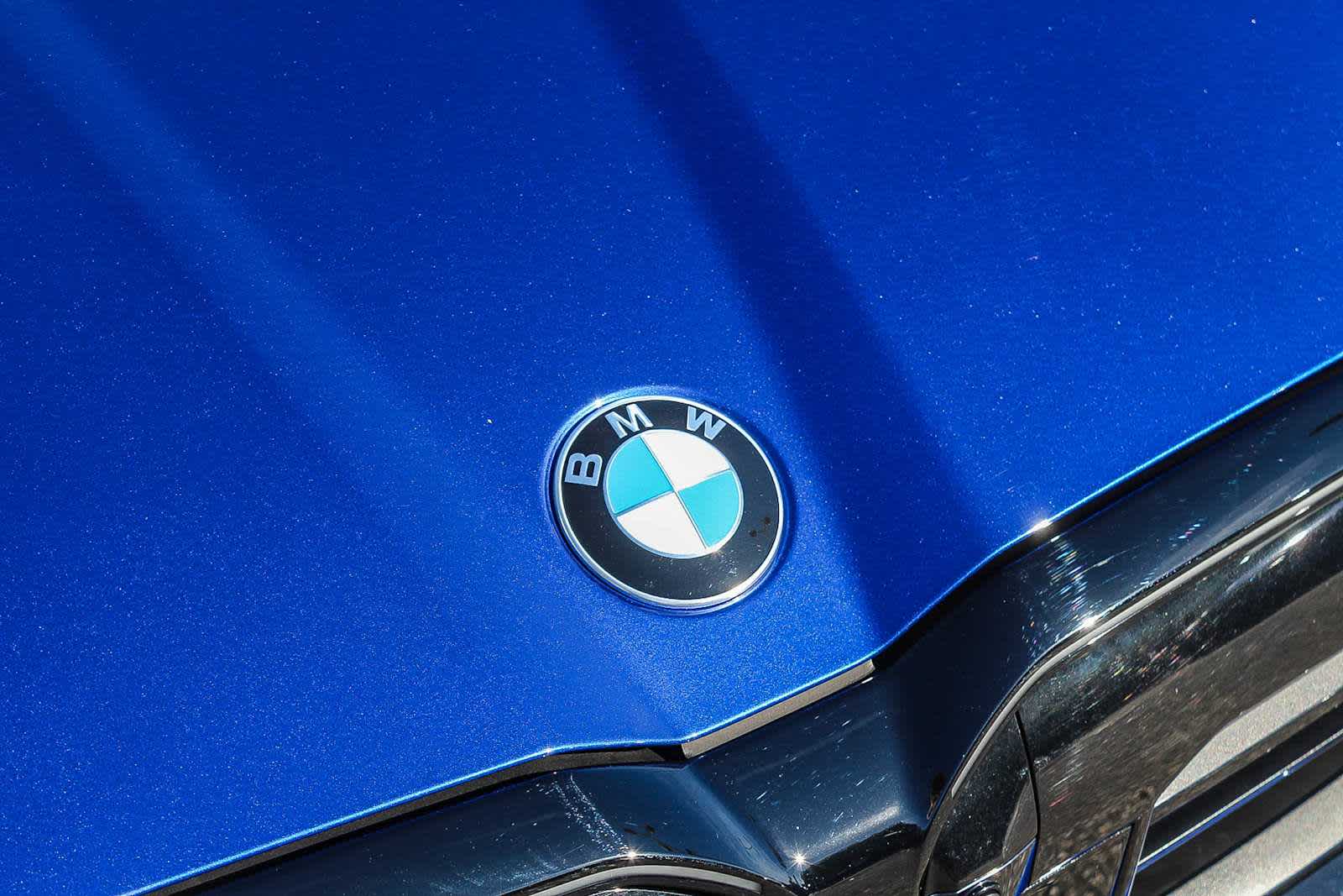 Thumbnail: 2025 BMW M5 - 18