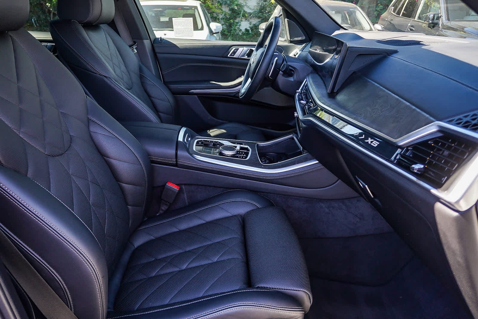 Thumbnail: 2025 BMW X5 - 19