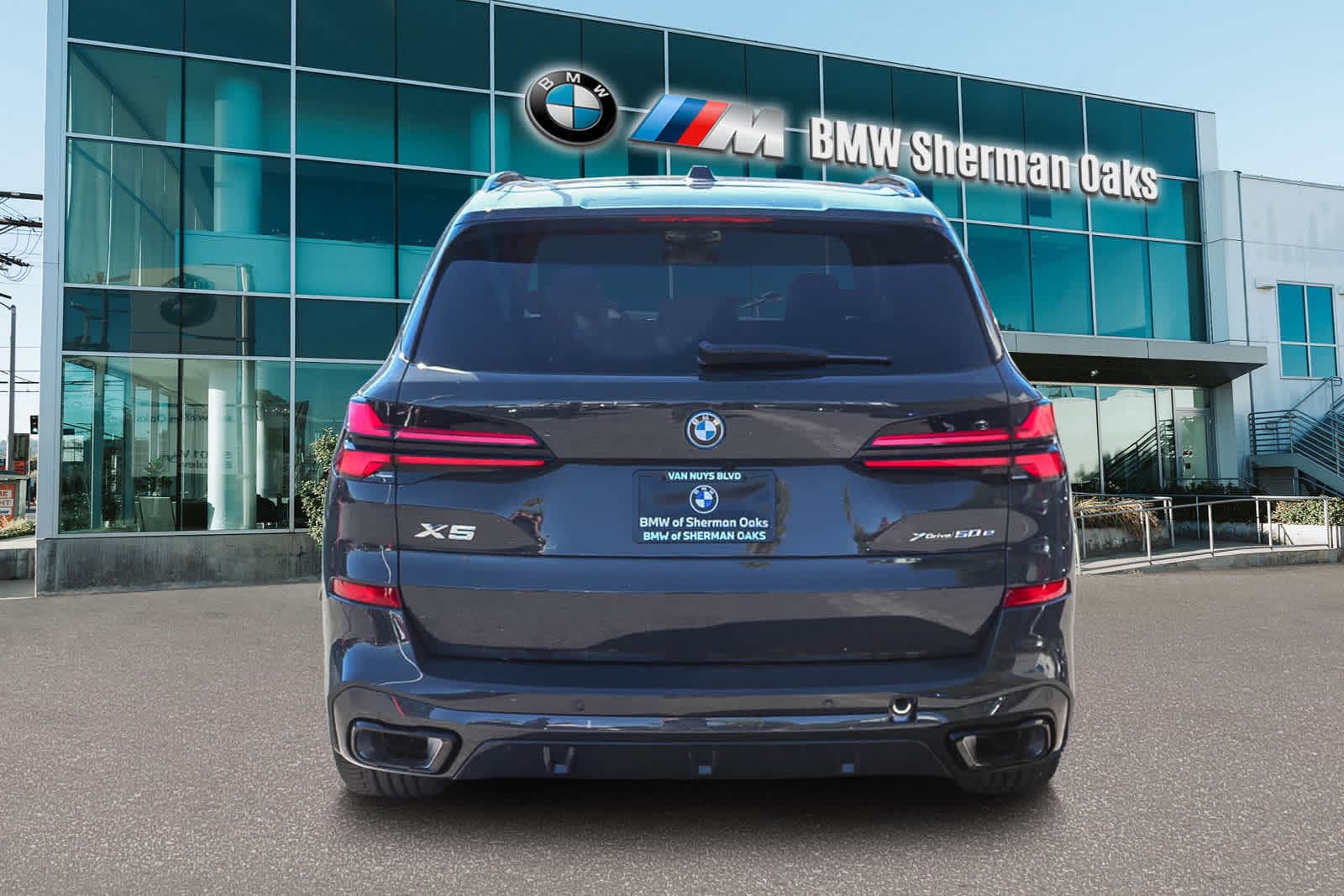Thumbnail: 2026 BMW X5 - 5