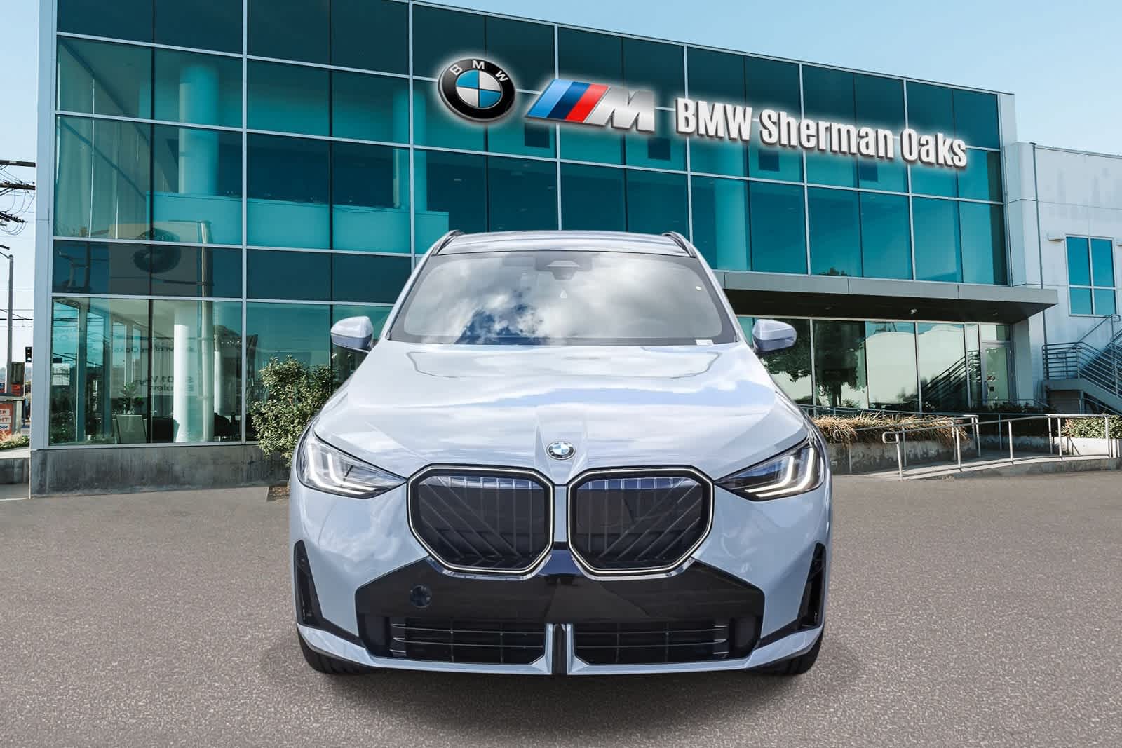 Thumbnail: 2026 BMW X3 - 2