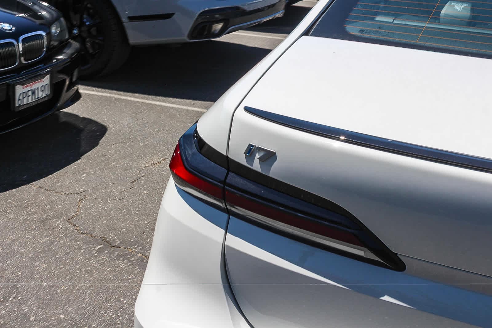 Thumbnail: 2026 BMW i7 - 7