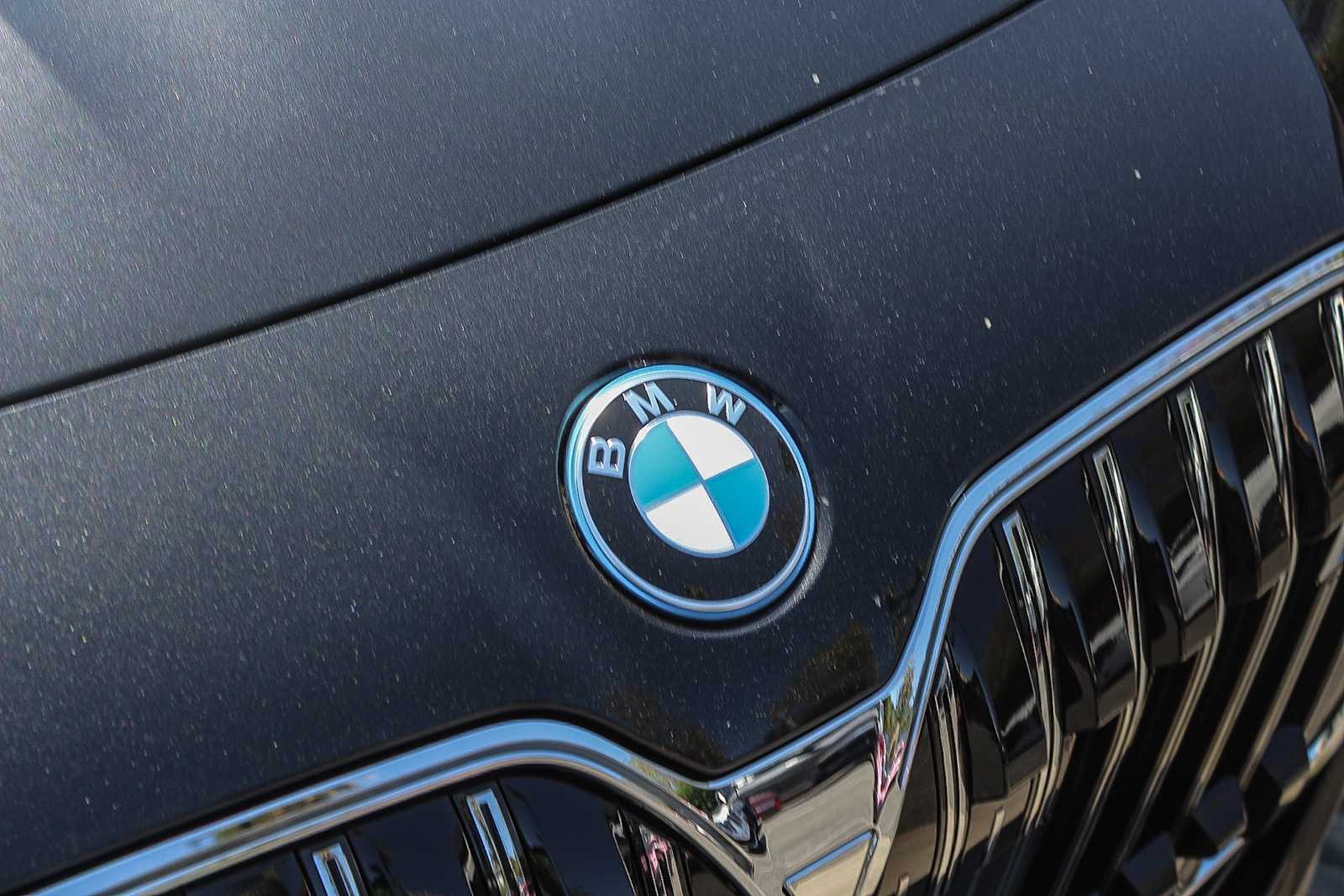 Thumbnail: 2026 BMW i7 - 11