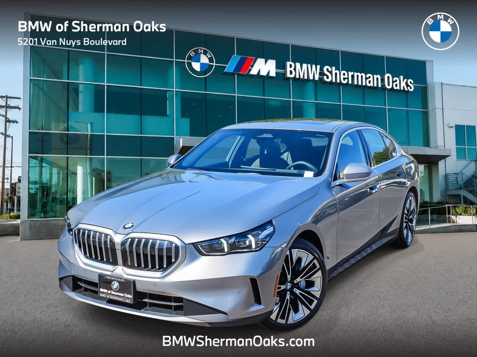 2026 BMW 5 Series 530i