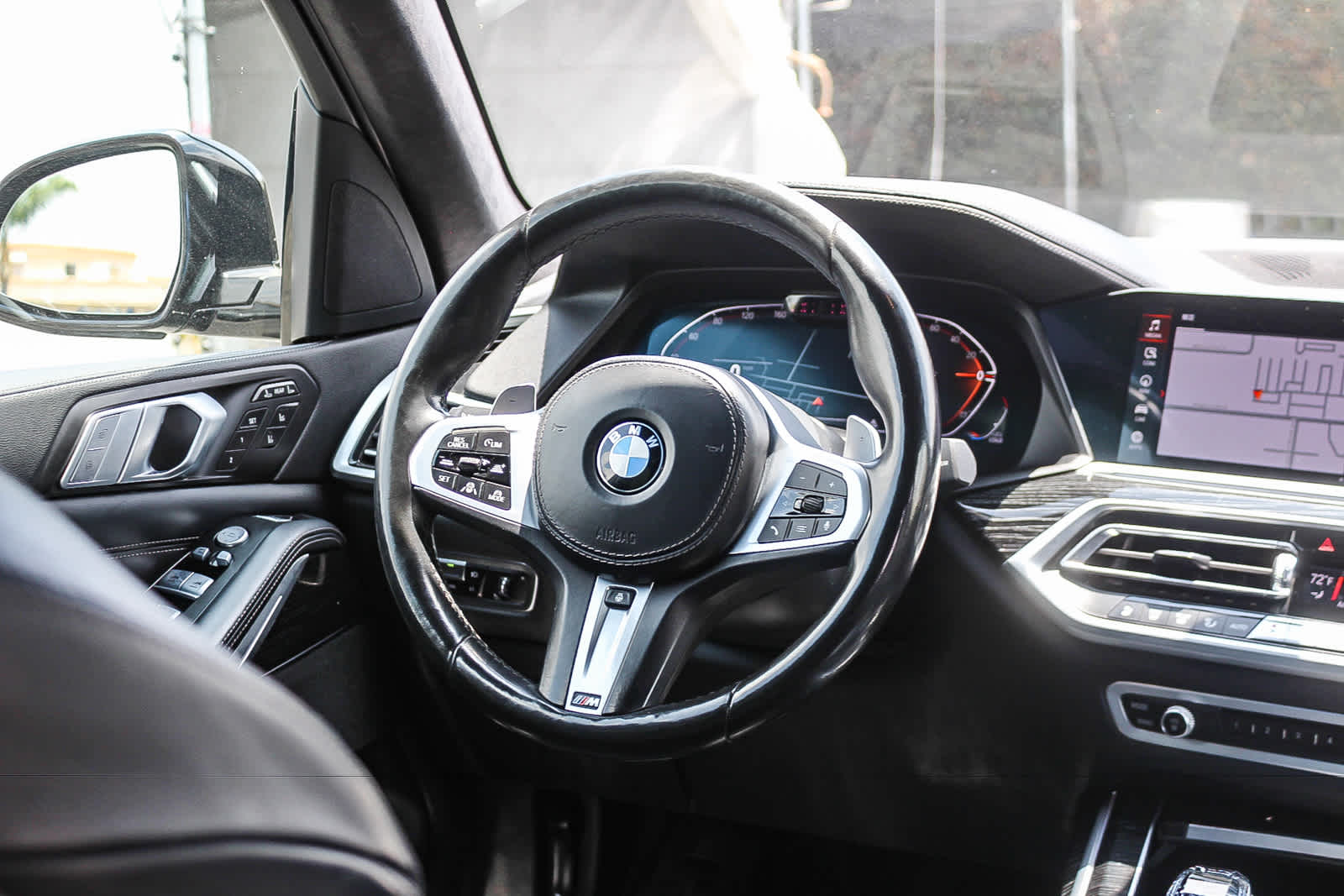 Thumbnail: 2022 BMW X7 - 12