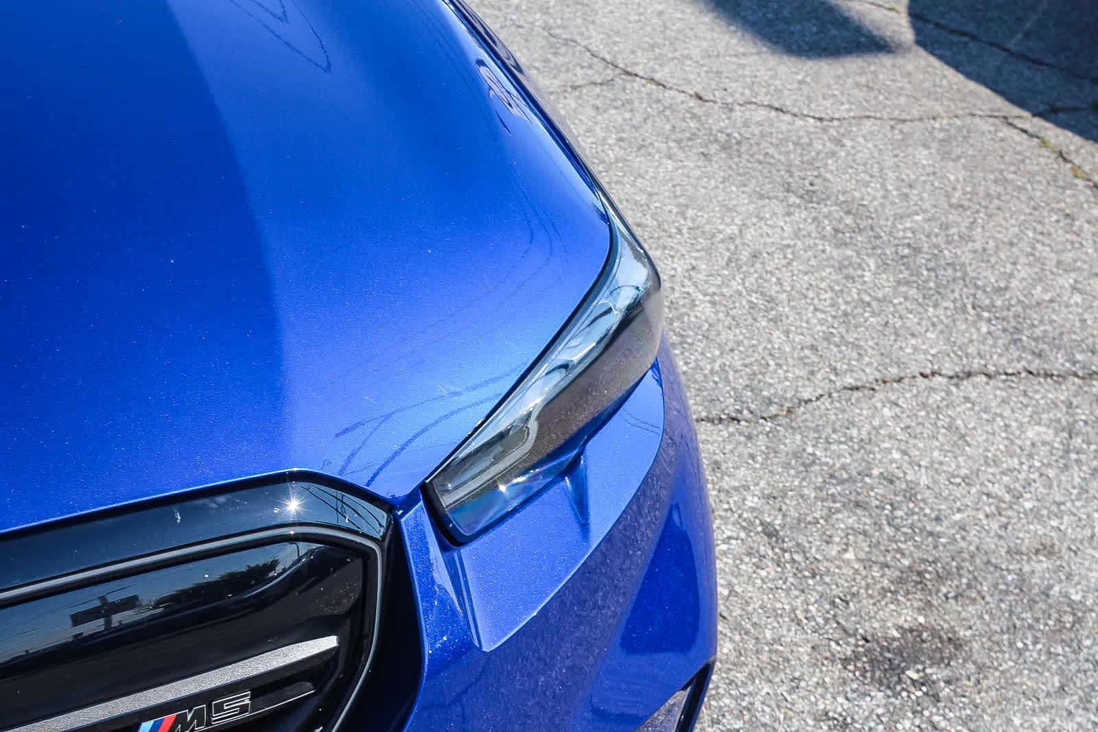 Thumbnail: 2025 BMW M5 - 16