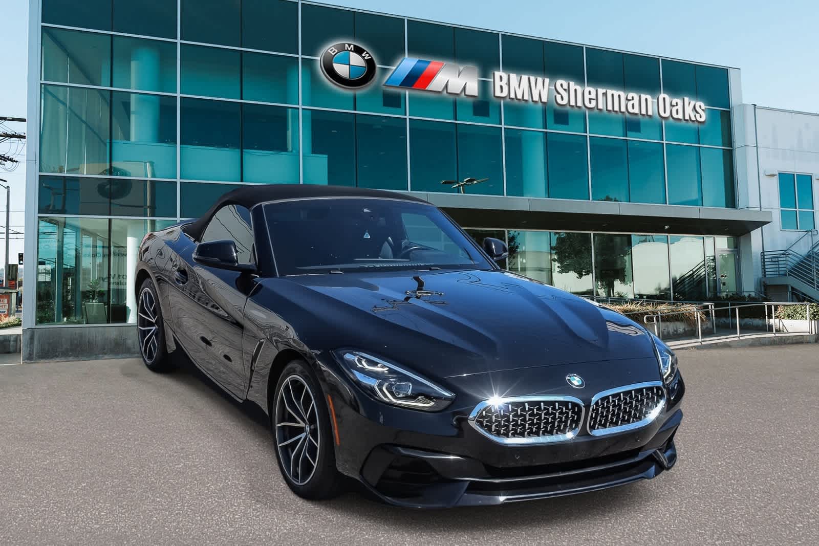 Thumbnail: 2022 BMW Z4 - 3