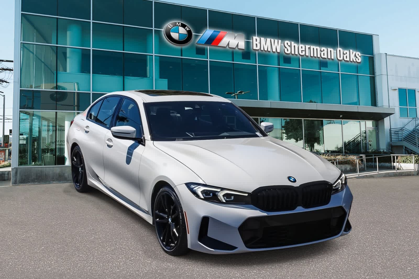 Thumbnail: 2023 BMW 3 Series - 3