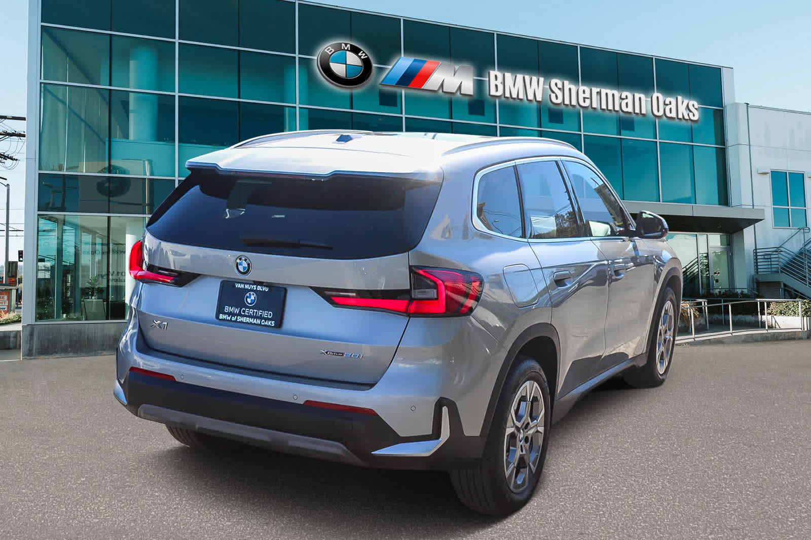 2023 Bmw X1 XDrive28i photo 3