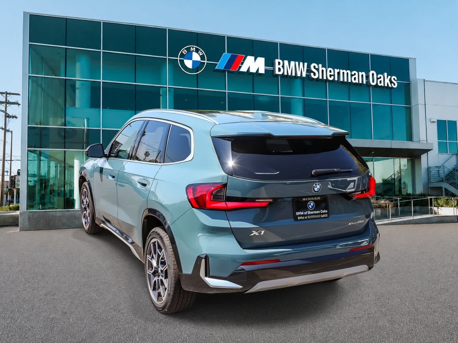 Thumbnail: 2026 BMW X1 - 6