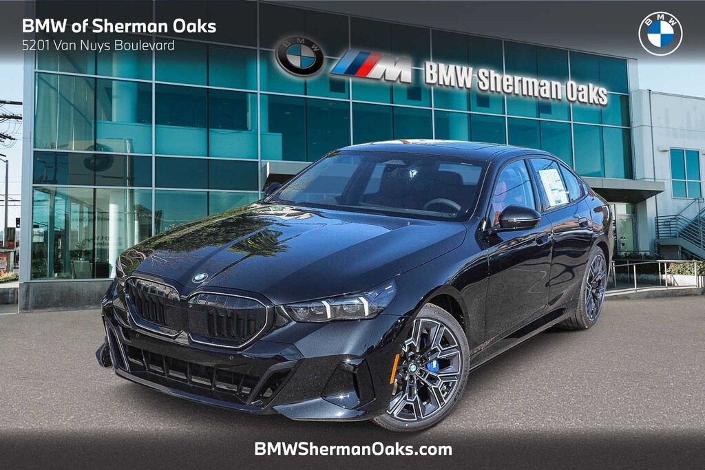 New 2026 BMW 530i Sedan