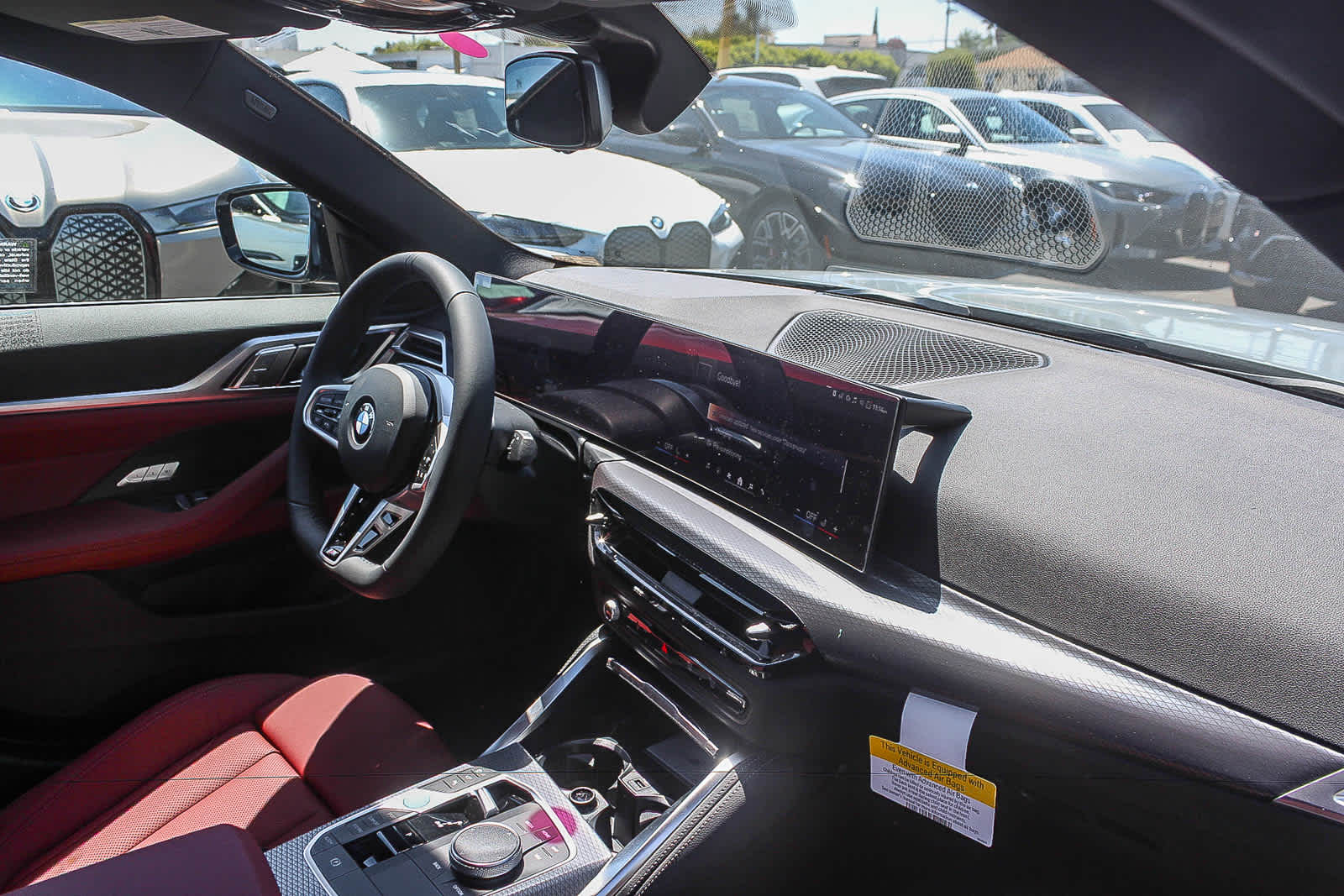 Thumbnail: 2026 BMW i4 - 16