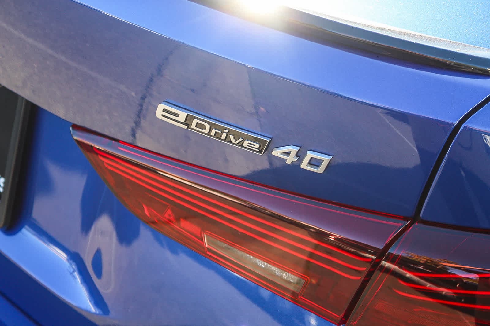 Thumbnail: 2026 BMW i4 - 9