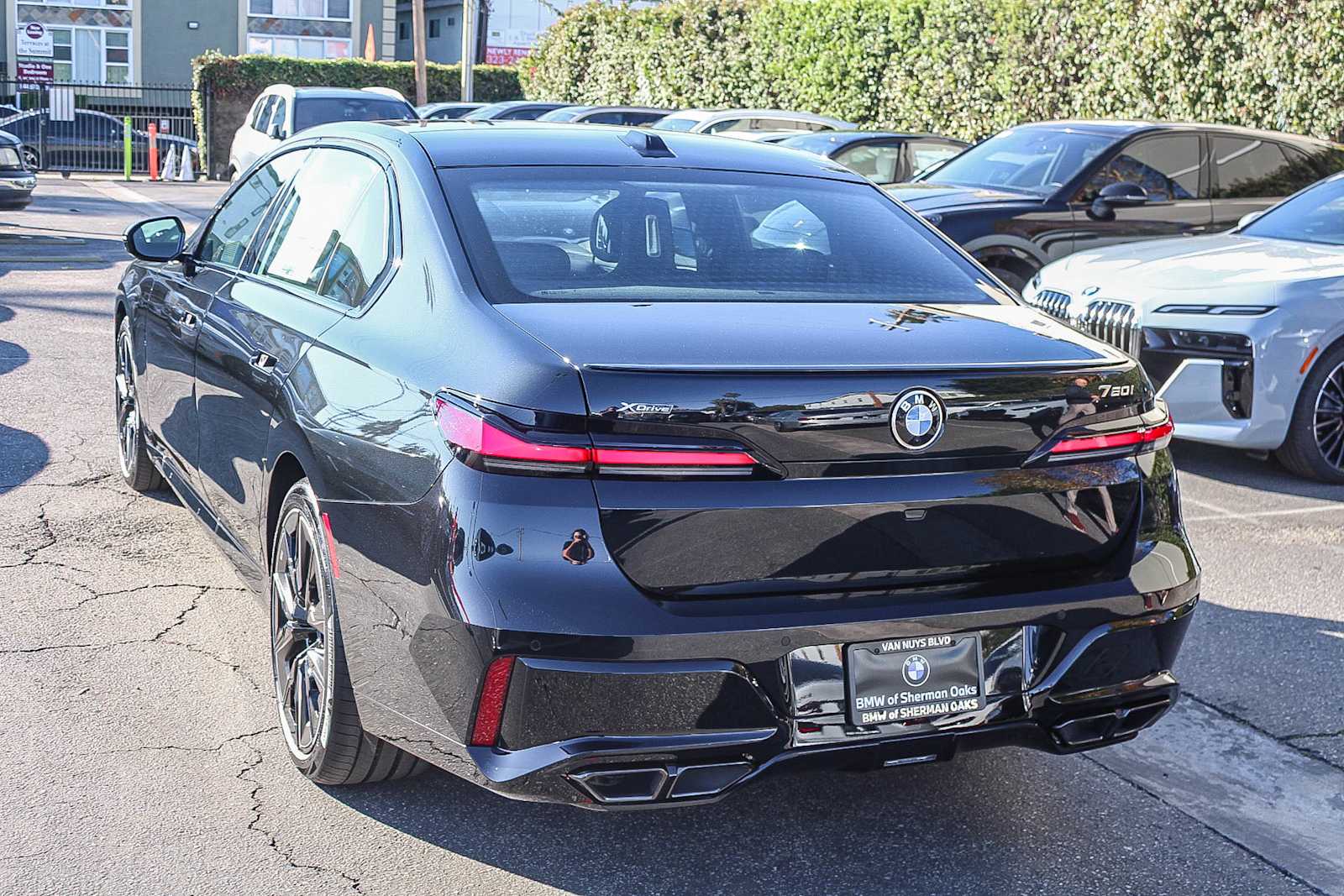 Thumbnail: 2026 BMW 7 Series - 11