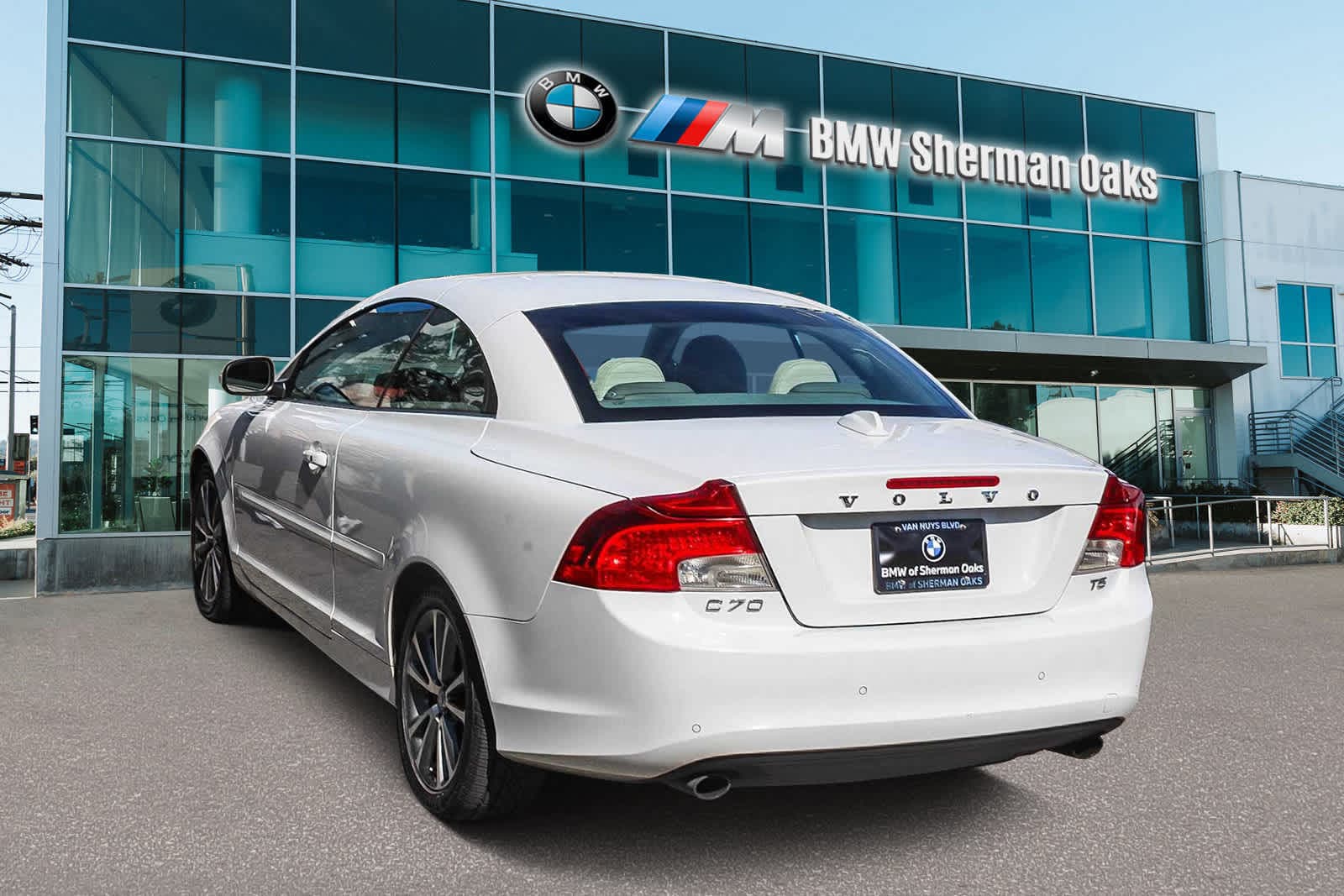 Thumbnail: 2013 Volvo C70 - 5