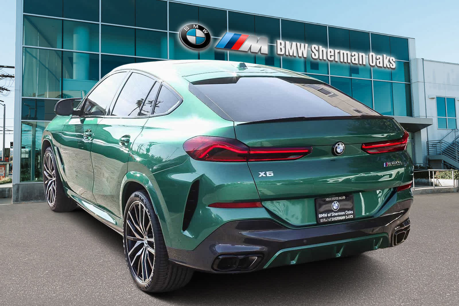 Thumbnail: 2024 BMW X6 - 6