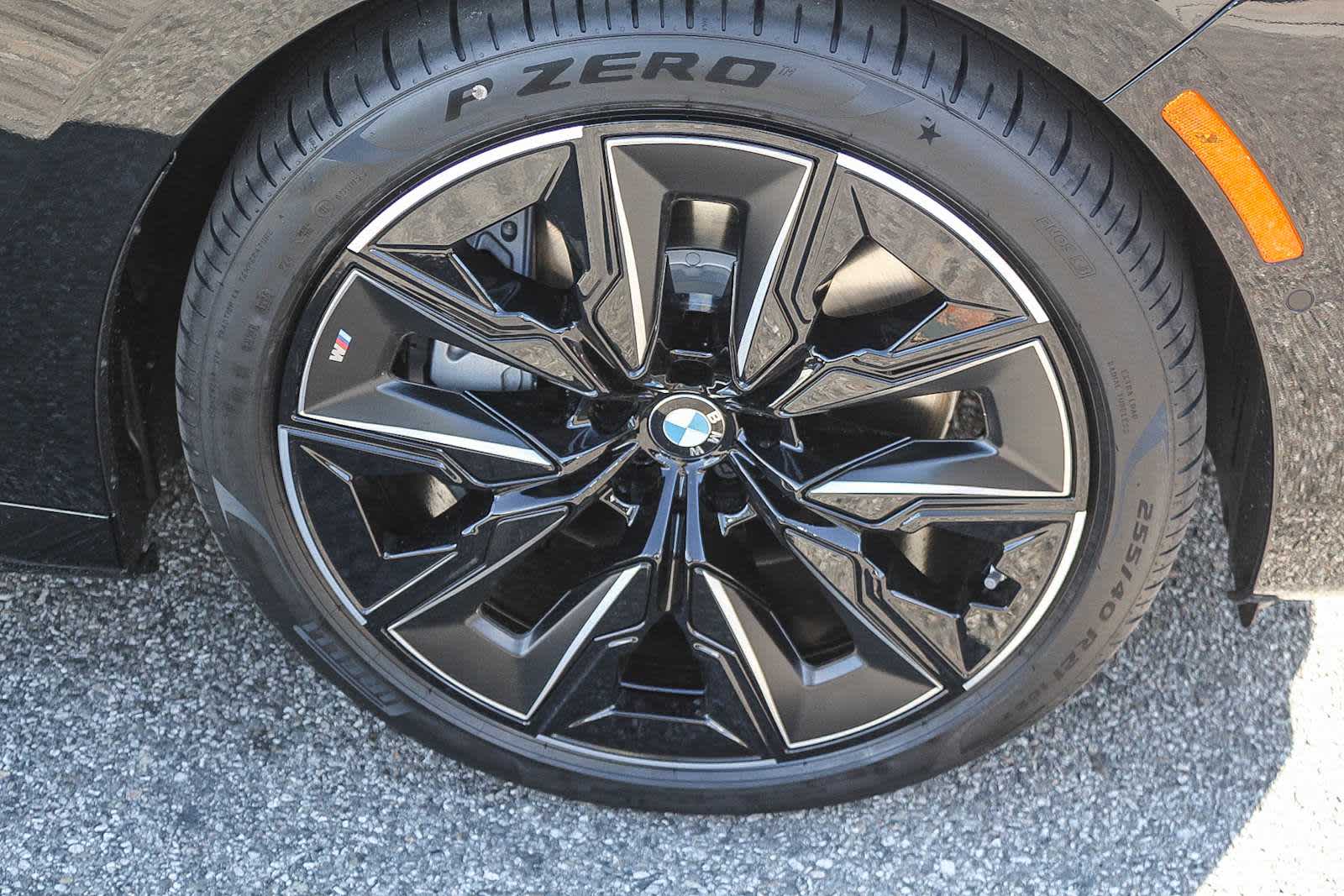 Thumbnail: 2026 BMW 7 Series - 9