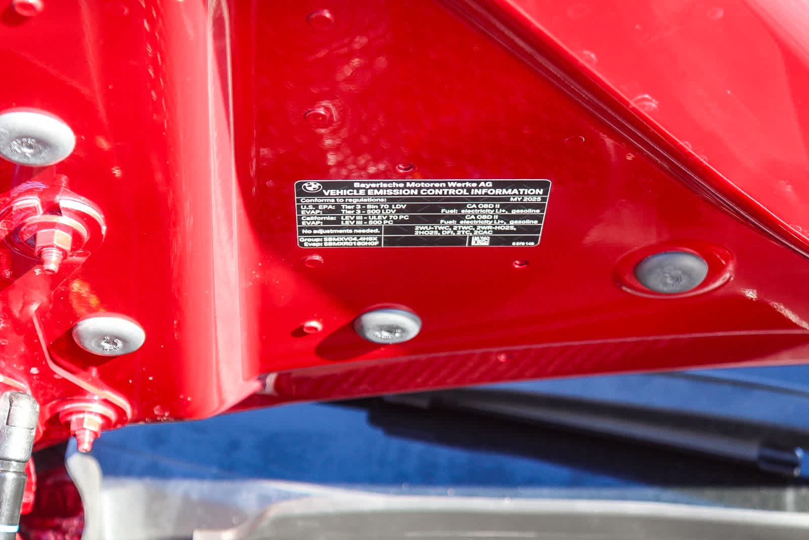 Thumbnail: 2025 BMW M5 - 25