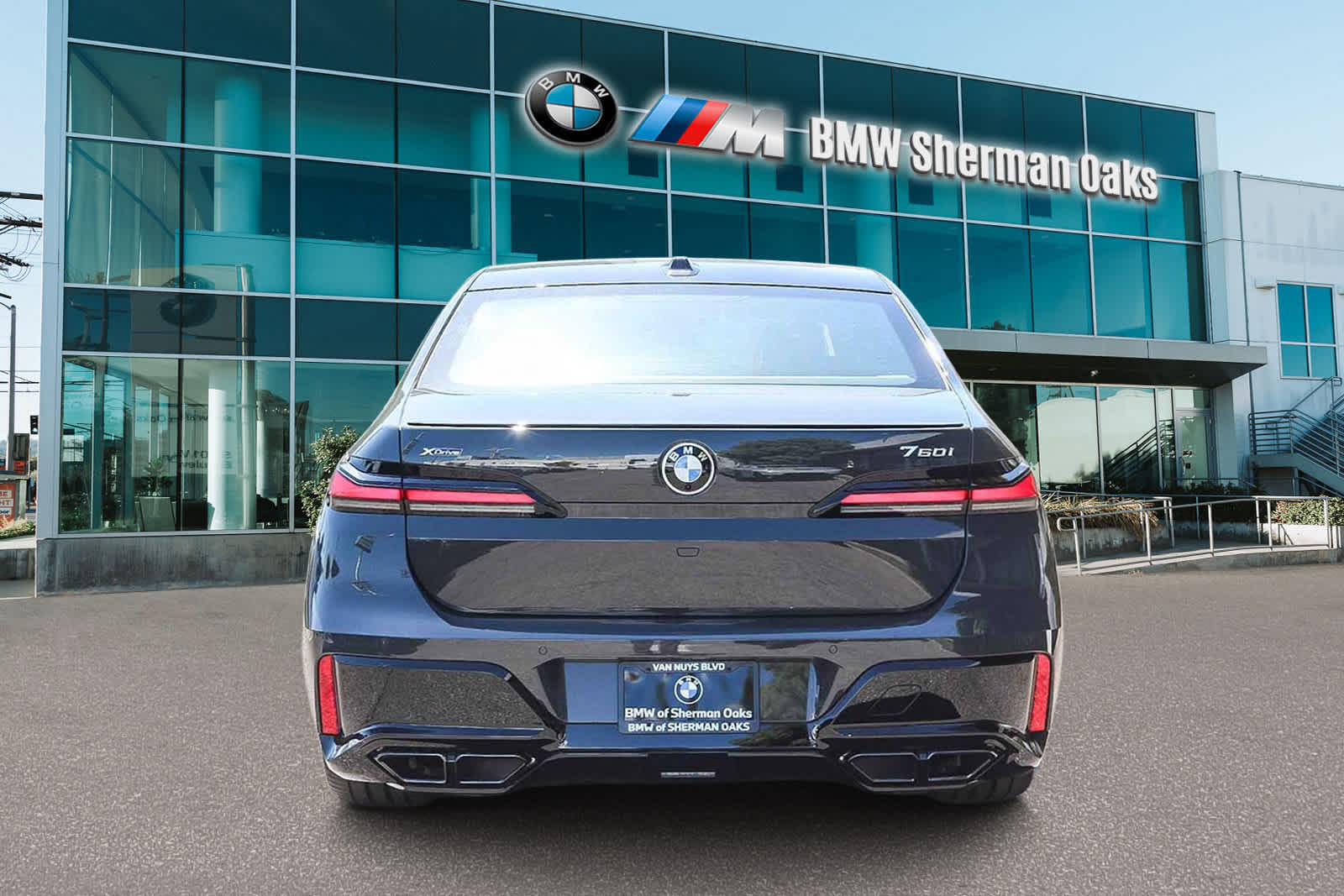 Thumbnail: 2026 BMW 7 Series - 5