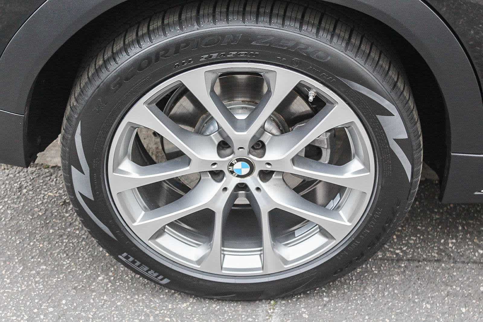 Thumbnail: 2023 BMW X6 - 8