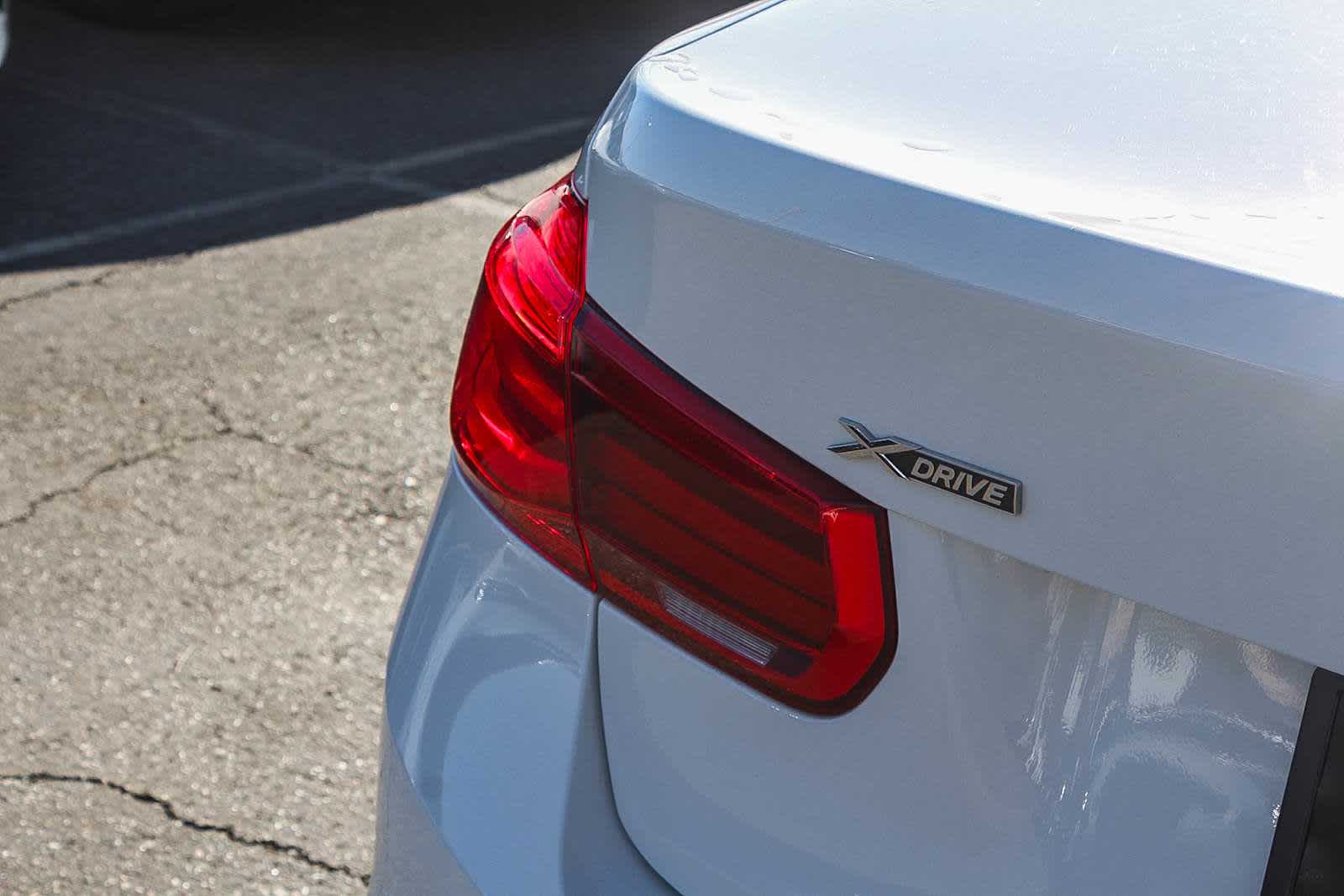 Thumbnail: 2018 BMW 3 Series - 7