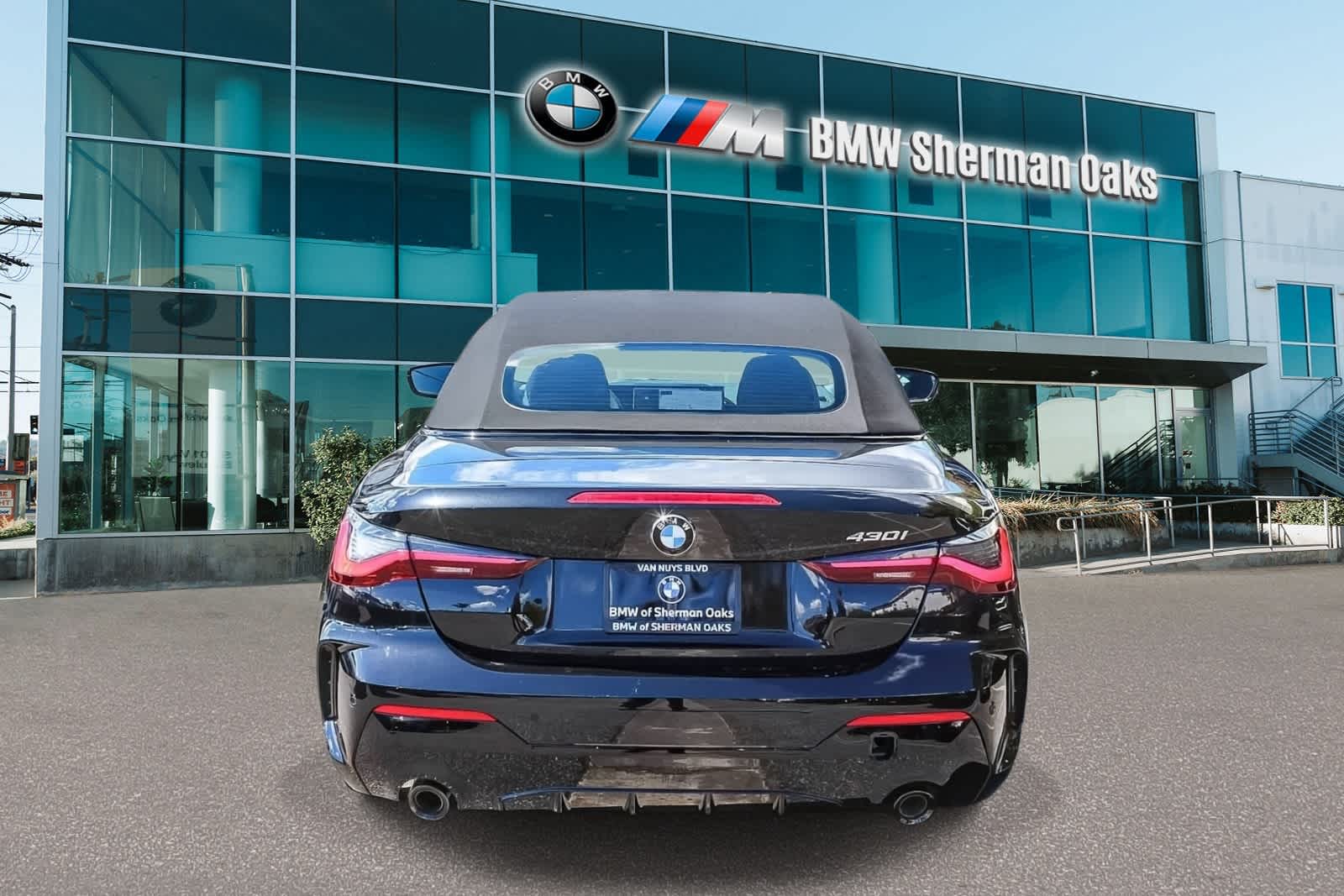 Thumbnail: 2027 BMW 4 Series - 5