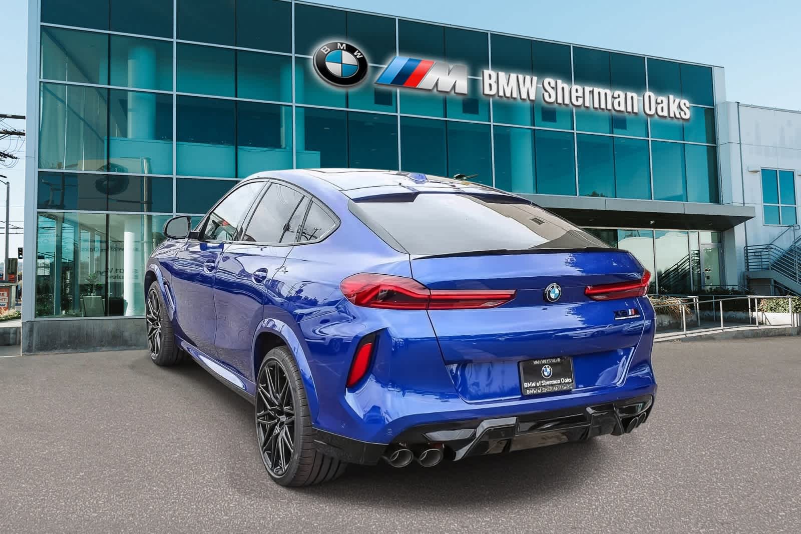 Thumbnail: 2027 BMW X6 - 6