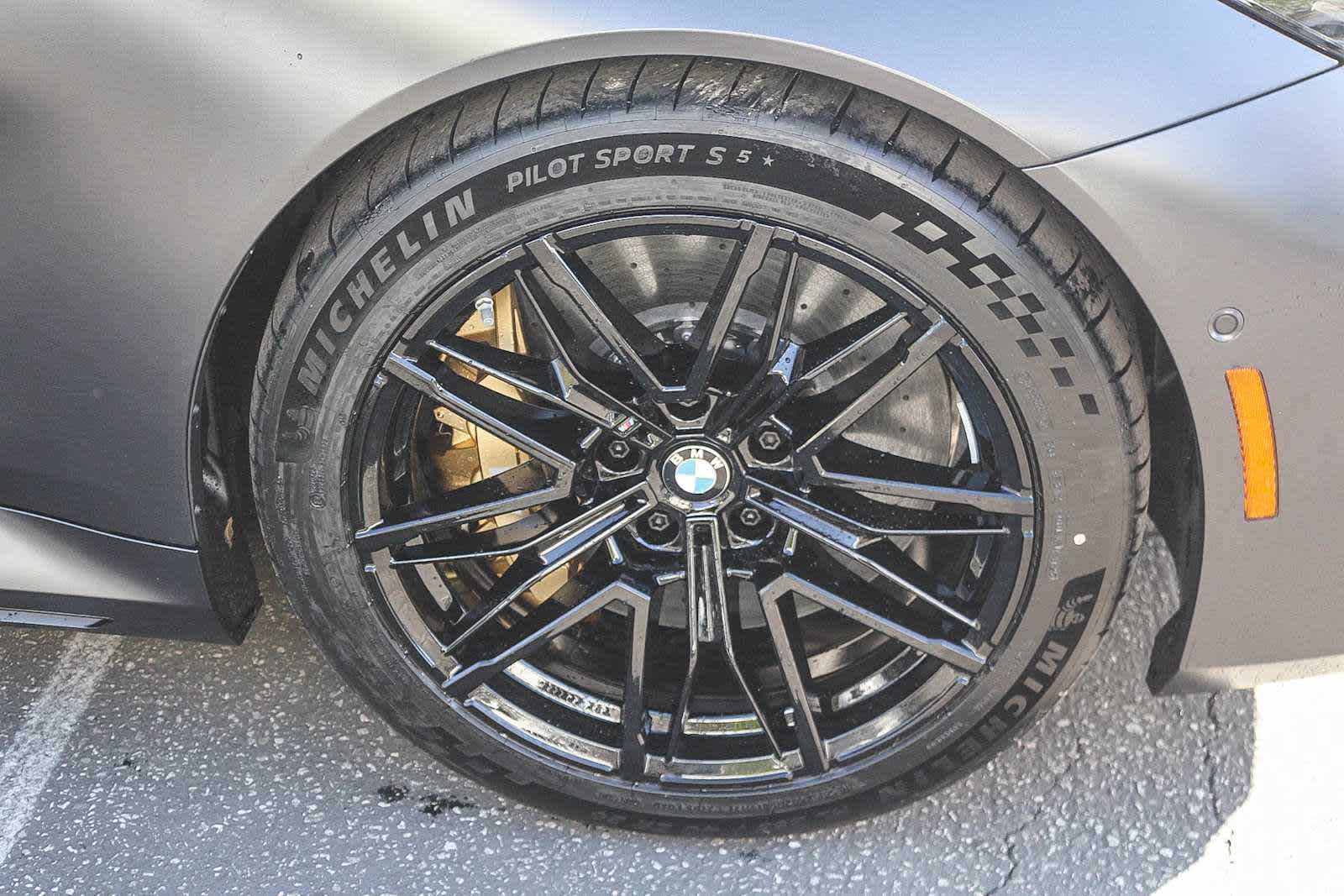 Thumbnail: 2026 BMW M5 - 9