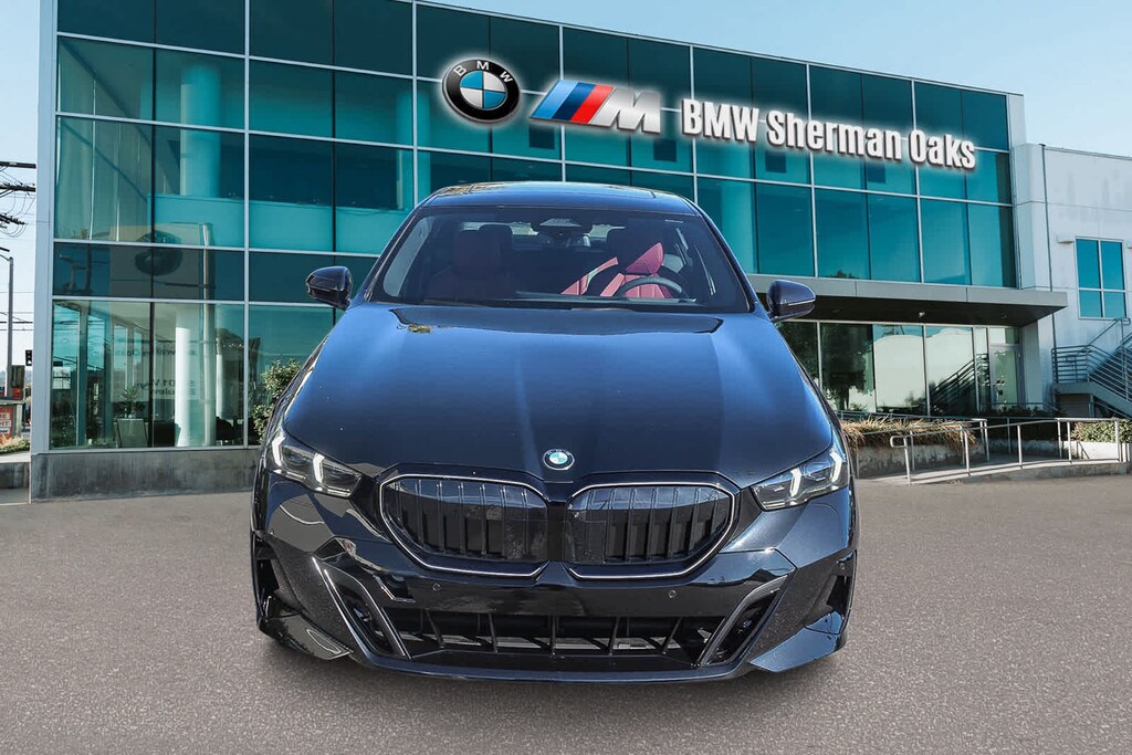 New 2026 BMW 530i Sedan