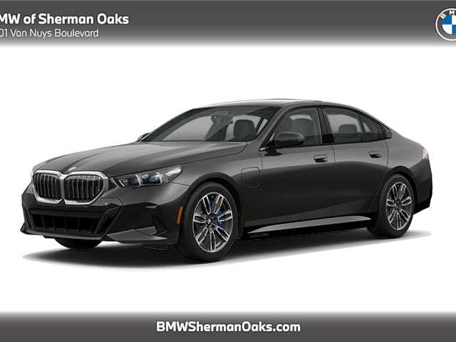 2027 BMW 5 Series 550e xDrive Sedan's photo