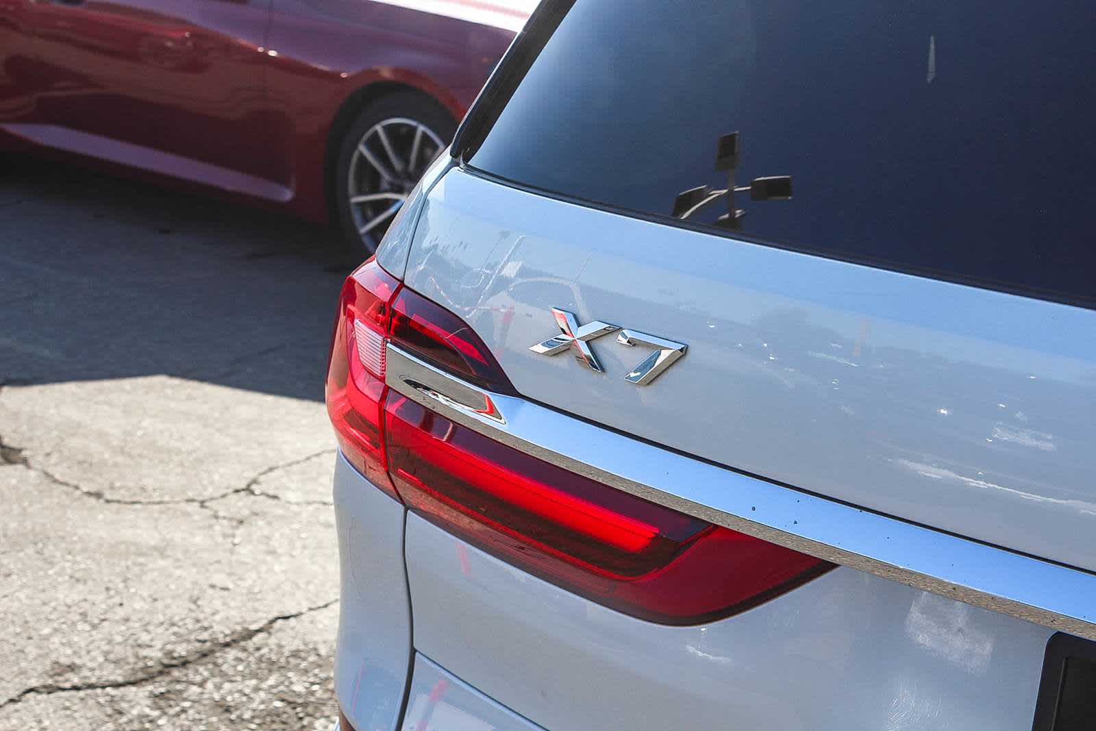 Thumbnail: 2019 BMW X7 - 14