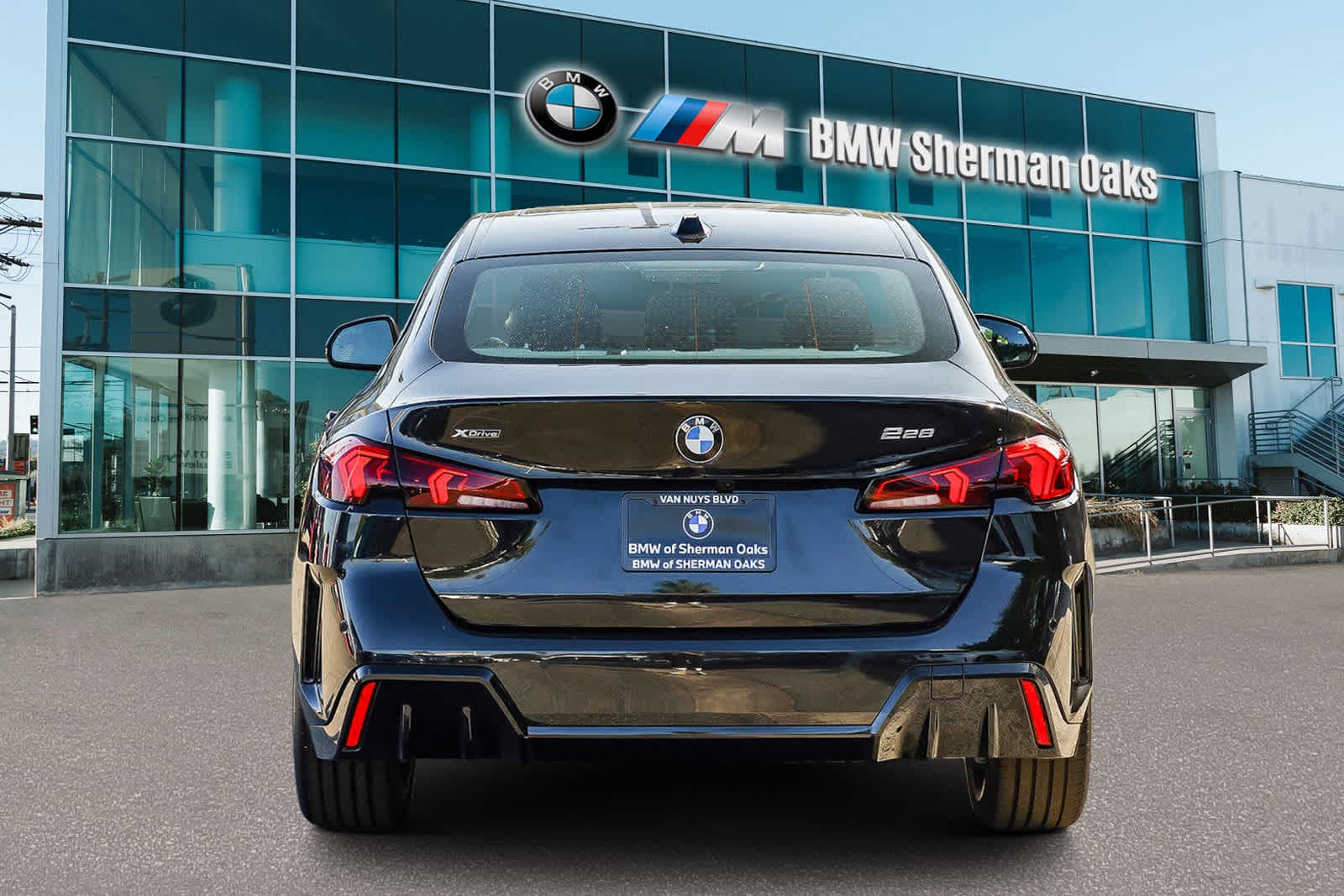 Thumbnail: 2025 BMW 2 Series - 5