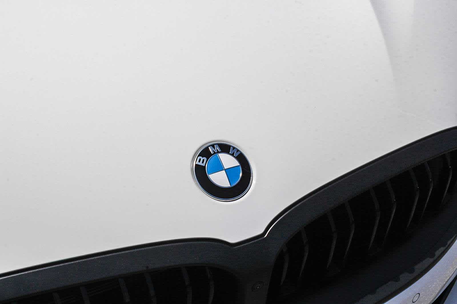 Thumbnail: 2026 BMW 8 Series - 11