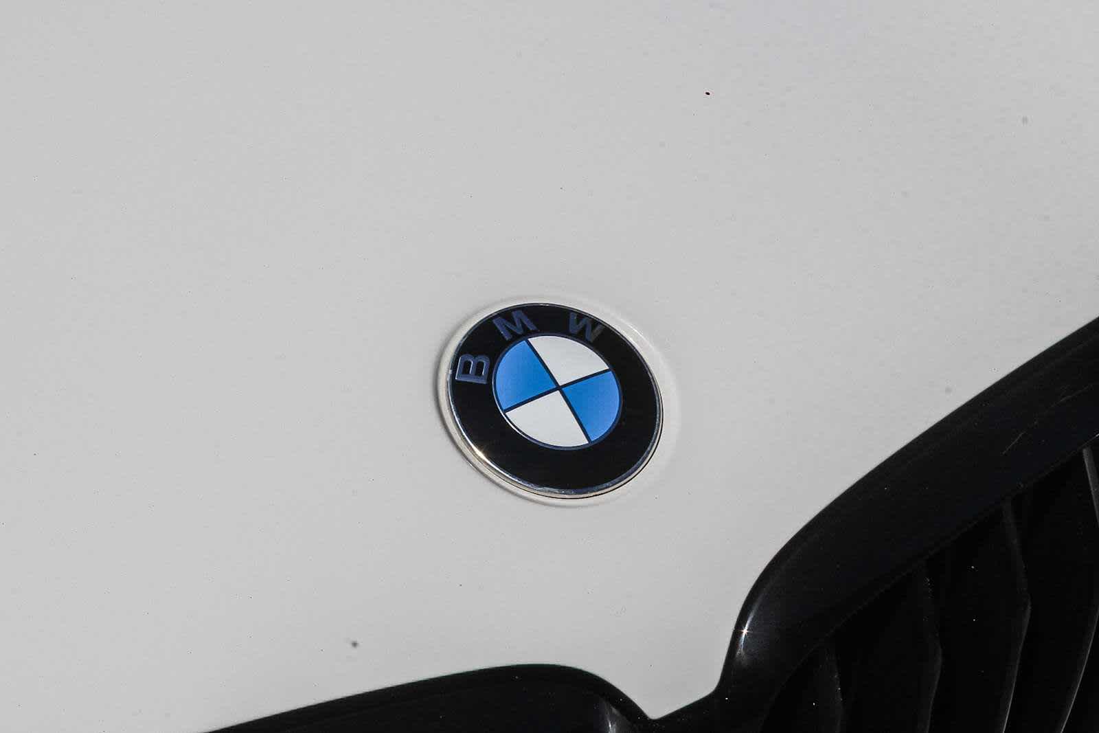 Thumbnail: 2021 BMW X5 - 11