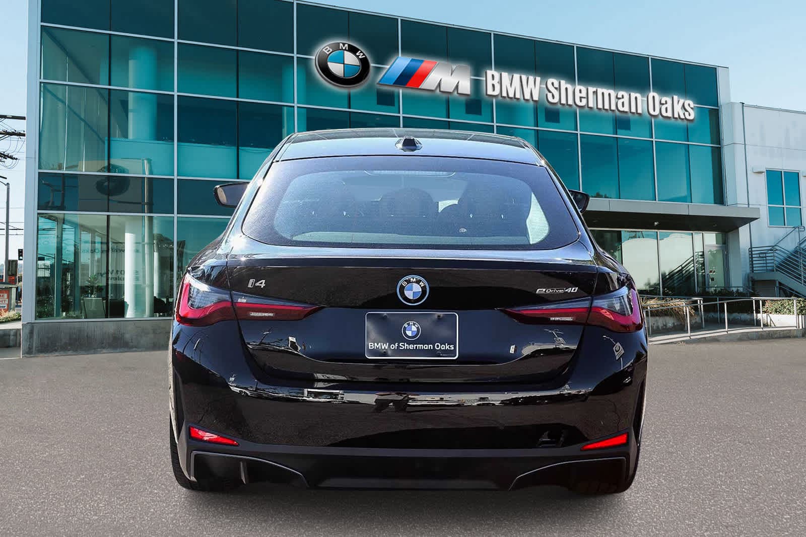 Thumbnail: 2025 BMW i4 - 5