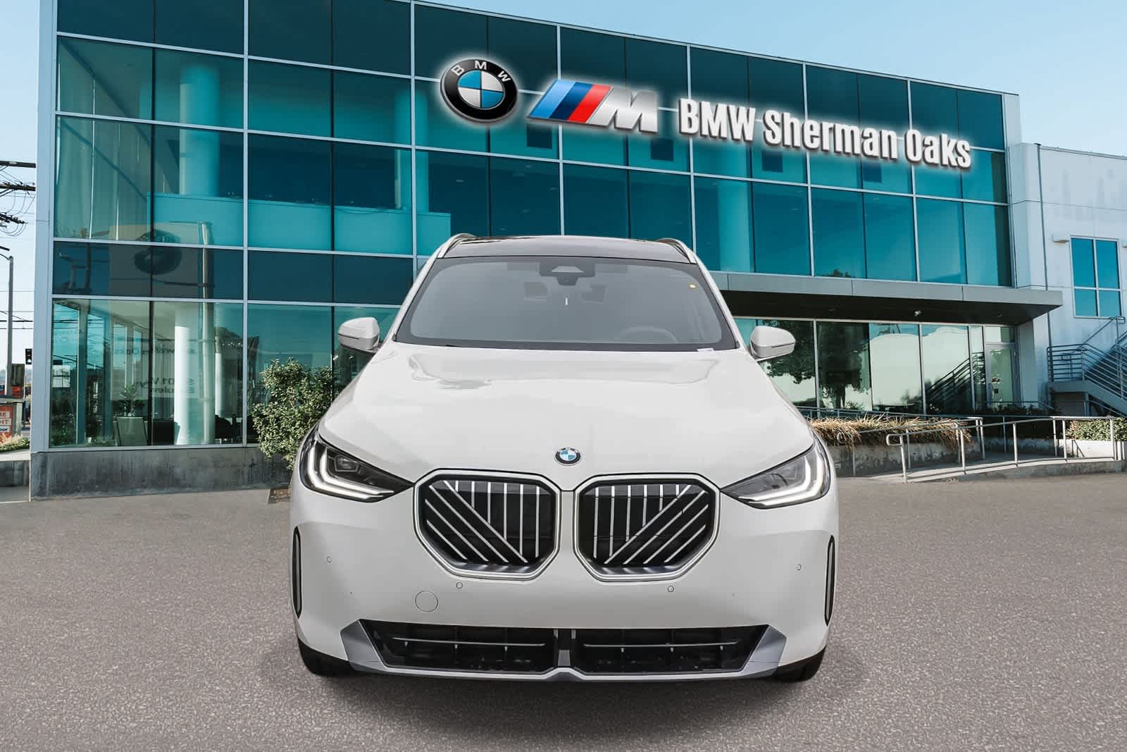 Thumbnail: 2026 BMW X3 - 2
