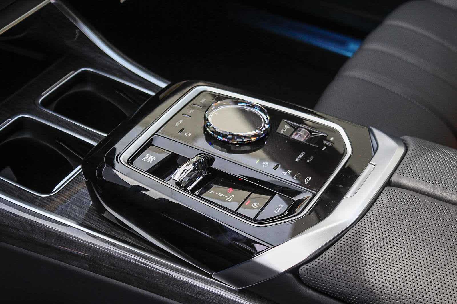 Thumbnail: 2026 BMW 7 Series - 19