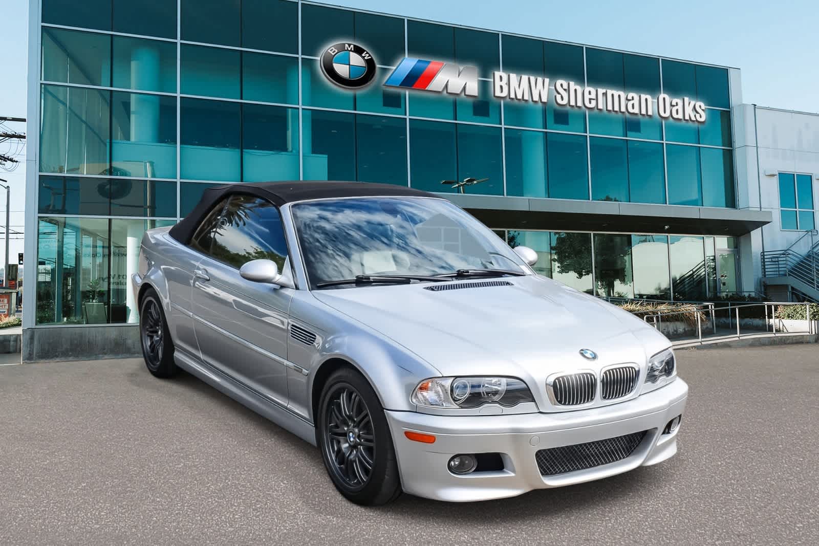 Thumbnail: 2003 BMW M3 - 3